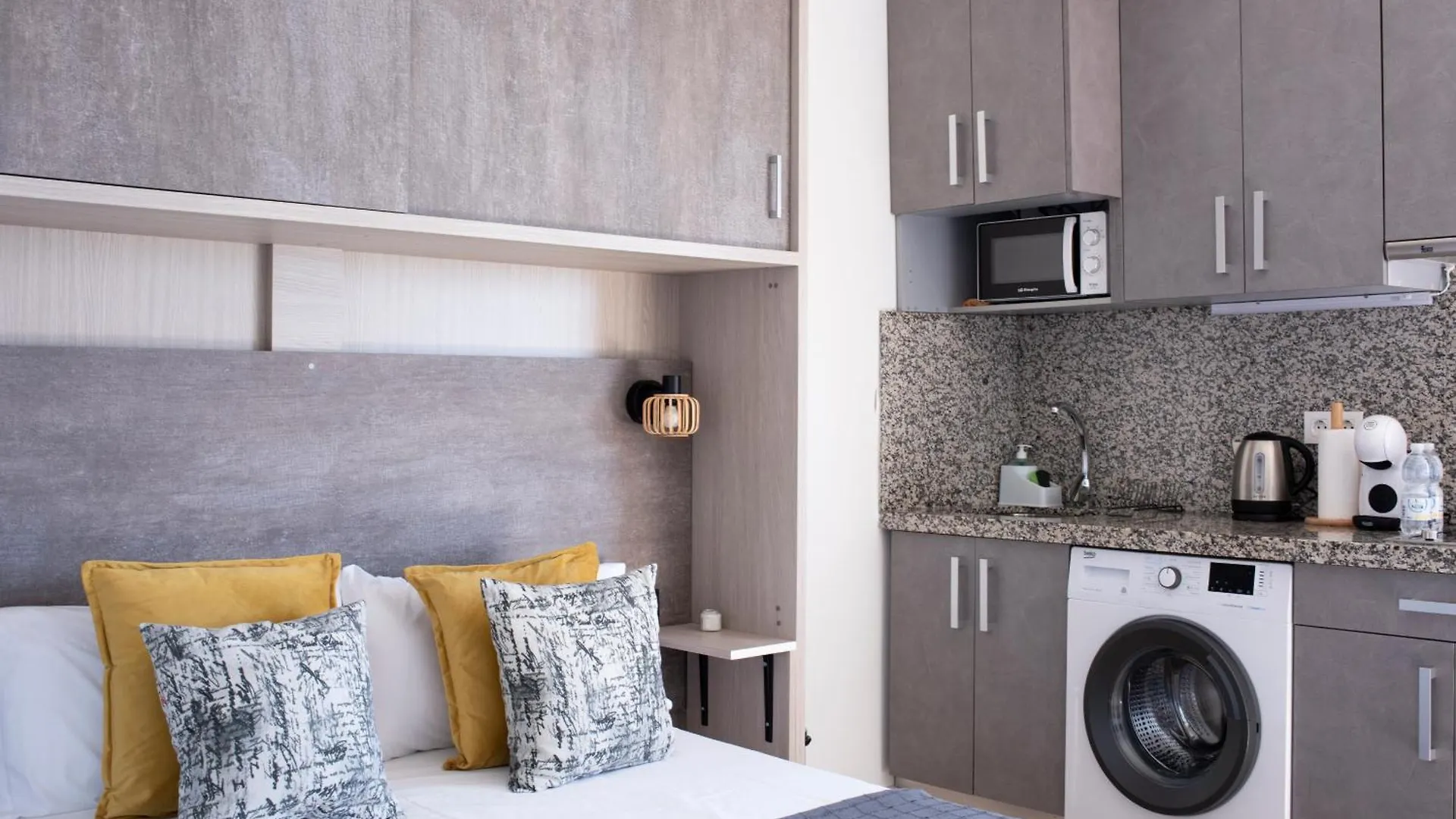 Hermoso Estudio Vistas Al Mar Benalmádena Apartament